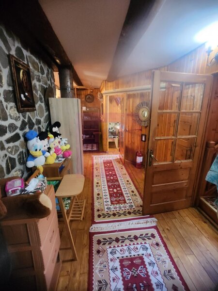 Vila de vacanta de vanzare in Busteni - Zona Zamora